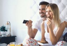 श्रीमान् श्रीमतीबीचको झगडाले , उति माया गाढा हुन्छ |